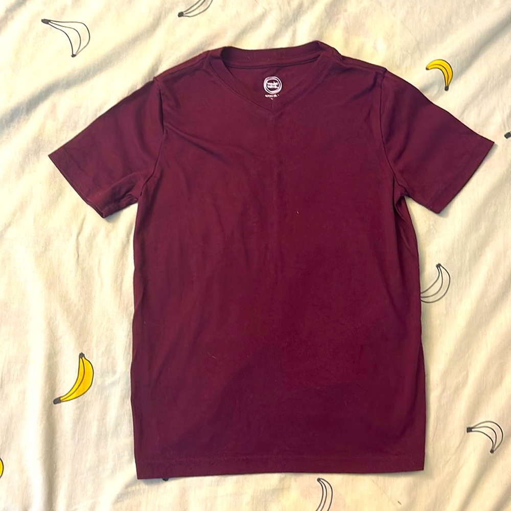 Tshirt like new size 6-7